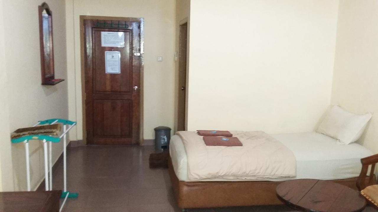 Hotel Ar - Riyadh Kualatungkal Экстерьер фото